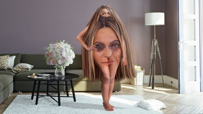 Illustration for article titled The Ultimate Fan: This Woman Spent $200,000 On Plastic Surgery In Order To Look Like Beyoncé’s Head