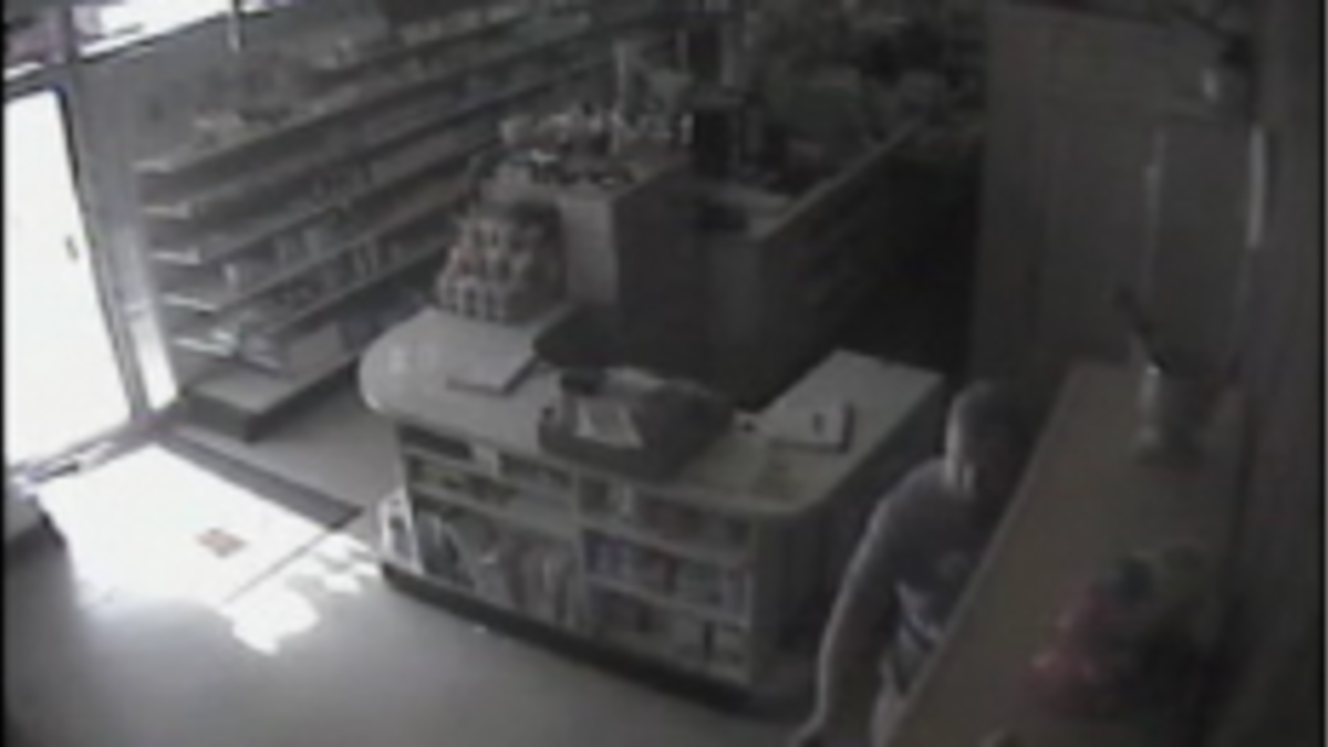 Illustration for article titled Video: Man Thwarts Robbery by Shooting Teen, then Shoots Him Five More Times