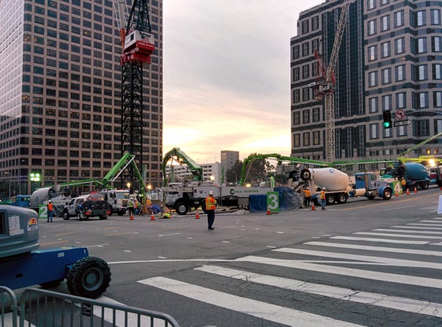 Breaking the Record for the Largest Concrete Pour in the World