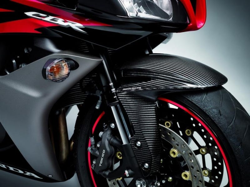 Illustration for article titled Videos De Motos Cbr 600 Rr