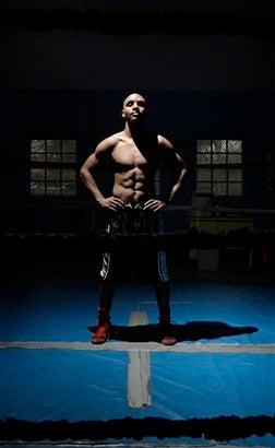 Illustration for article titled Tomorrow's Fight About More Than W-L To One Boxer