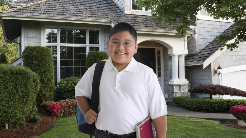 Illustration for article titled First Day Of School Photos A Chance To See How Much Cousin’s Kids Are Chunking Out This Year