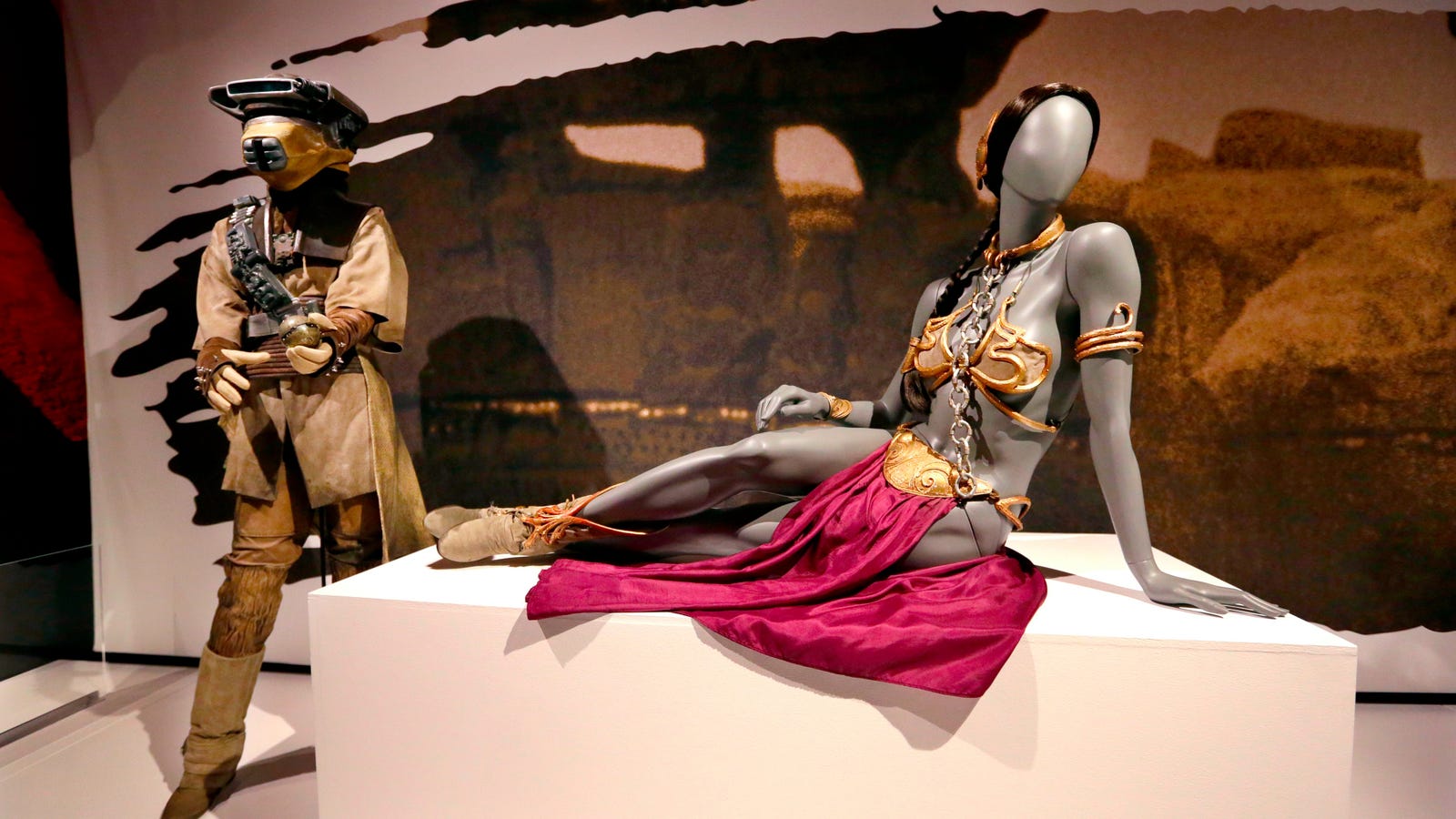 jabba the hutt princess leia gold bikini