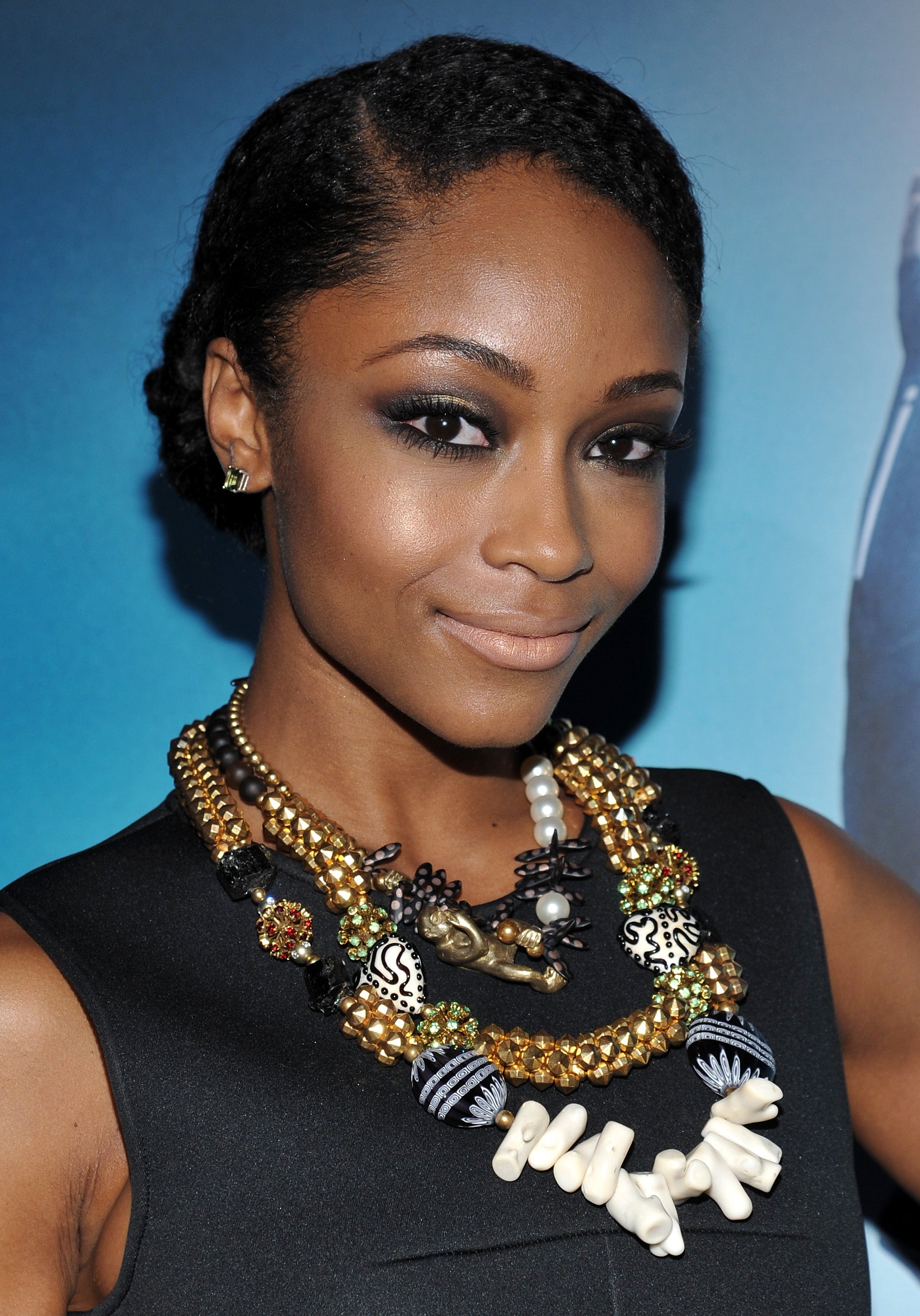 New Growth Chicago Med S Yaya Dacosta Talks Growing Up