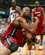 Illustration for article titled Alonzo Mourning Retires (Again?)