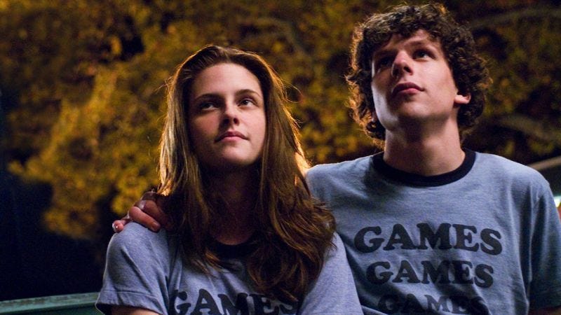 Illustration for article titled Jesse Eisenberg and Kristen Stewart to rekindle their passionate onscreen romance in American Ultra