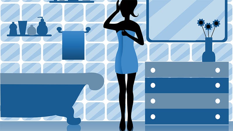 Illustration for article titled What Women Are Actually Doing in the Bathroom