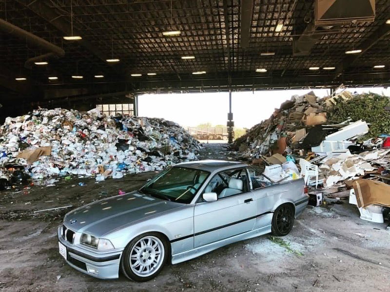 Illustration for article titled Make a Great Awful Decision: Buy This E36 Drift Pickup
