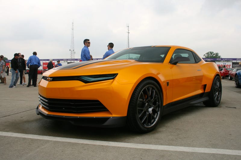 All The In Camaros At Belle Isle For 2016 Camaro Debut It S The Camaro From Transformers Age Of Extinction I Don T Remember Which One That Was Either Kinda Looks A Little Bit Like New