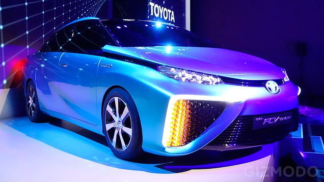 Water Vapor Will Be the Only Emission From Toyota's New Fuel Cell Car