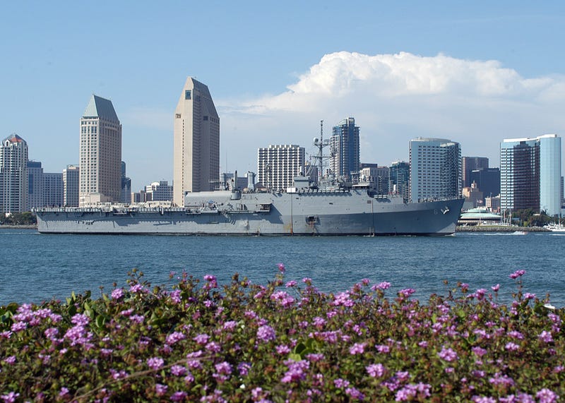 The amphibious transport dock USS Duluth (LPD 6) returns to Naval Base San Diego after a 15-day underway period. (Wikimedia Commons)