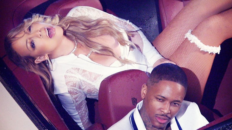 Illustration for article titled Mariah, Why Are You Doing This?