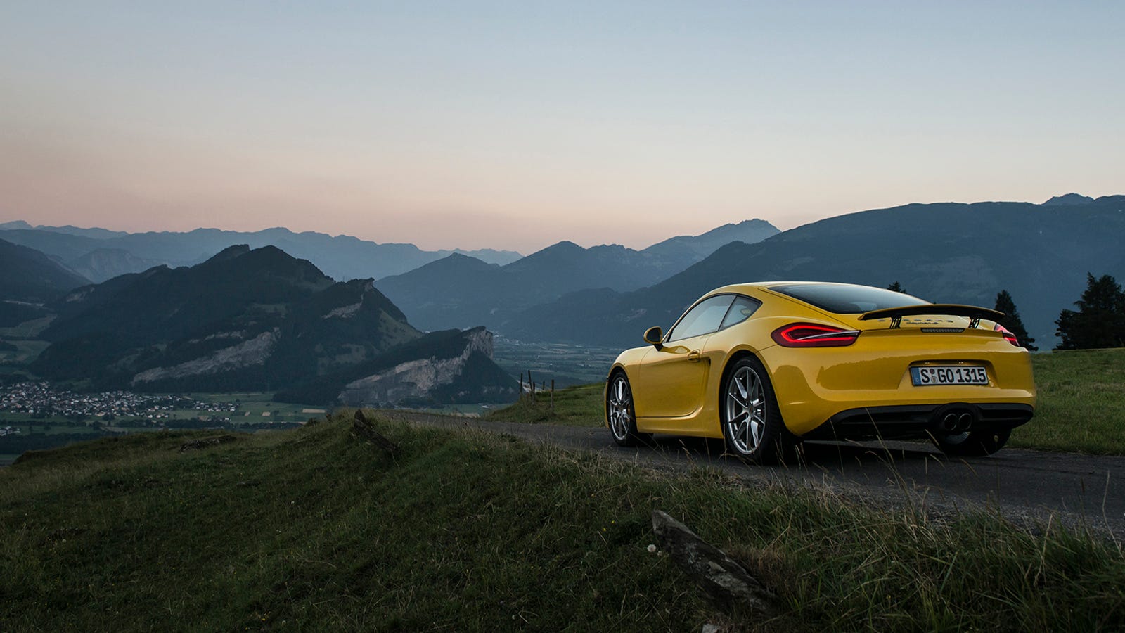 highest quality roads in the world