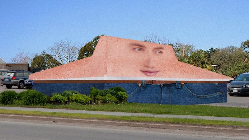 Illustration for article titled Not Fooling Anyone: This Man Clearly Used To Be A Pizza Hut