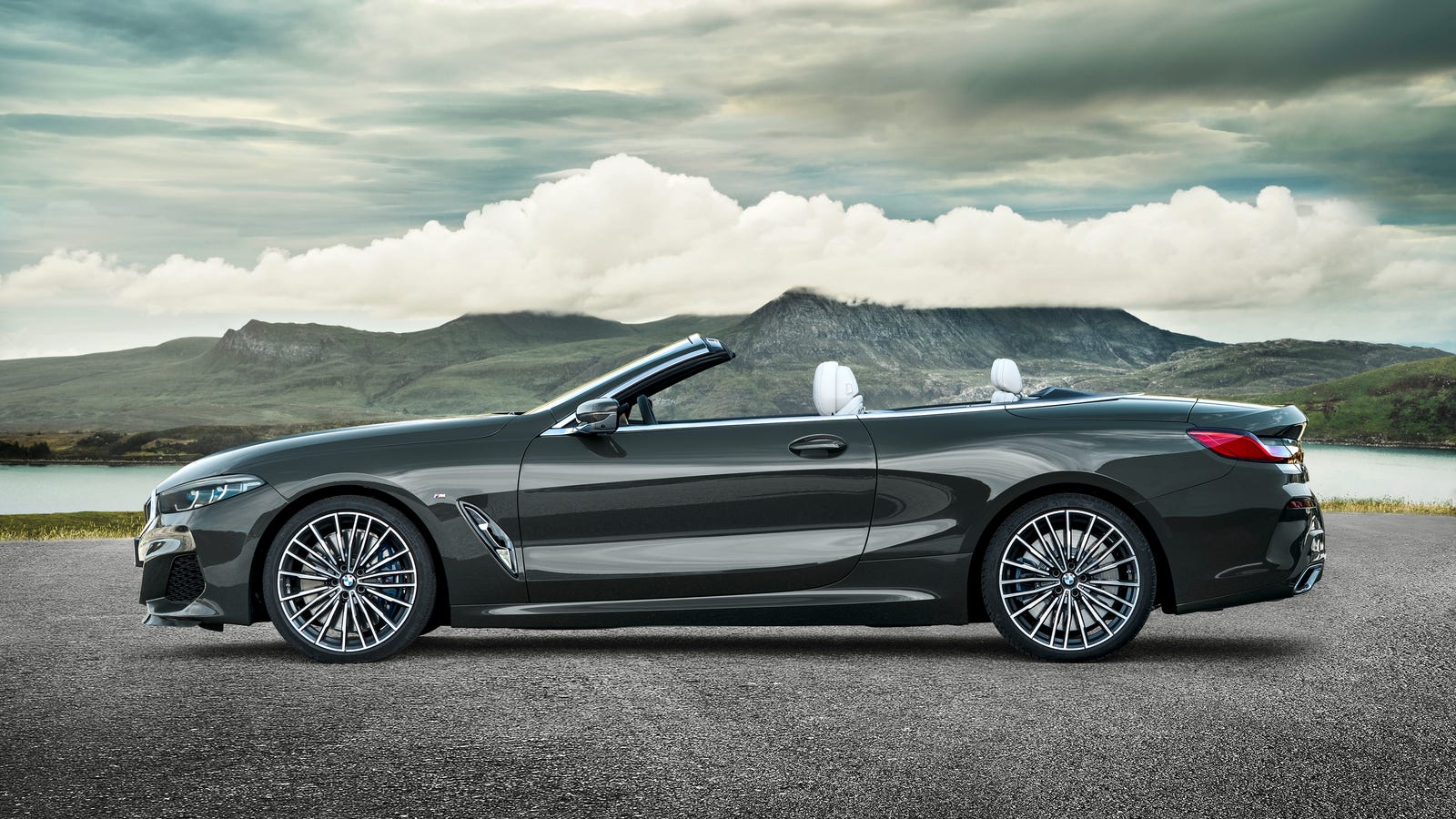The 2019 Bmw 8 Series Convertible Will Keep Your Neck