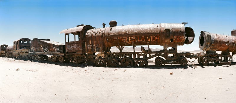Illustration for article titled The Ten Most Impressive Transportation Graveyards