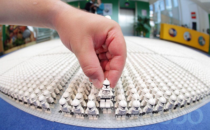 Illustration for article titled 35,310 Lego Star Wars Clone Trooper Army Invades Earth
