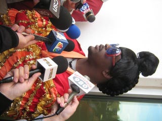 Illustration for article titled Clinton Portis and Brian Mitchell Radio Interview Goes Entertainingly Off The Rails