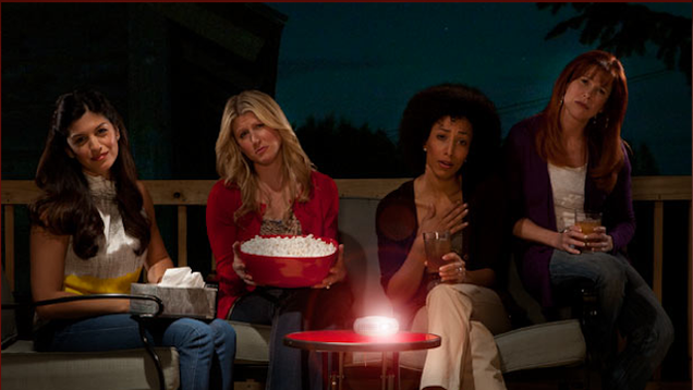 How to Throw a Movie Night Everyone Will Remember