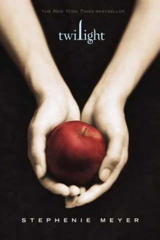 Illustration for article titled Stephenie Meyer To Release New Twilight Book Online