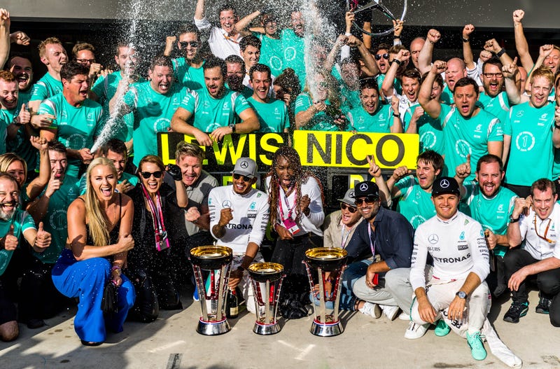 It’s all fun and games ‘til Venus Williams gets champagne’d. Photo credit: Kurt Bradley