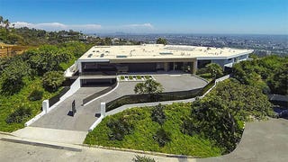 <i>Minecraft's </i>Creator Buys The Most Expensive House In Beverly Hills