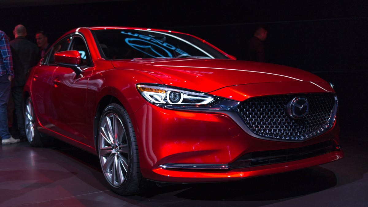 Mazda 3 Owners Manual: Drive Selection Mazda 3 Owners Manual: Drive Selection