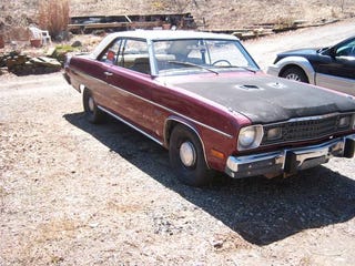 Illustration for article titled Quick help: Mopar nuts needed