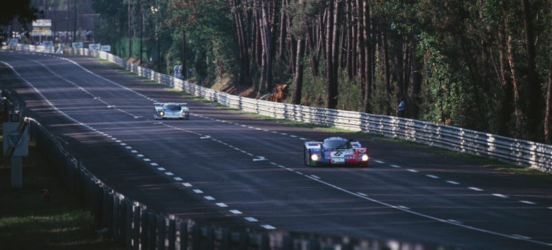Illustration for article titled What's The World's Longest Drag Race?