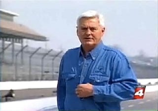 Illustration for article titled Bob Lutz Fails To Scare Jalopnik On Local Detroit TV