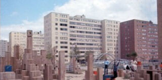 Illustration for article titled The Most Infamous Public Housing Projects 