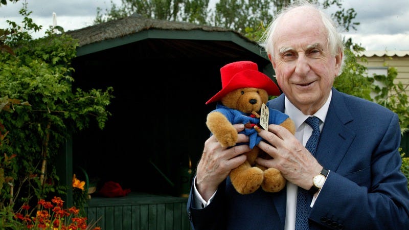 Bond a stuffed Paddington Bear in 2012. (Photo: Avery Cunliffe/Photoshot/Getty Images)