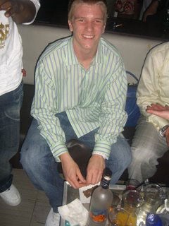 Illustration for article titled Matt Simms Can Roll A Fat One (In A Slightly Different Fashion Than His Brother Can)