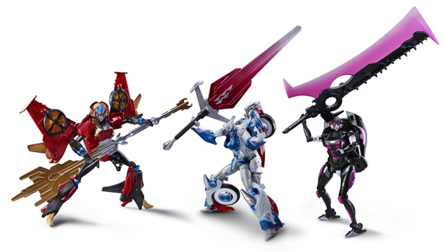 The All Female Transformers Team Is Coming To Your Toy Shelf Too