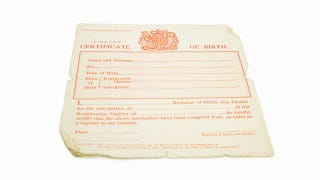 Illustration for article titled Same Sex Parents Win Right to be Included on Their Own Child's Birth Certificate