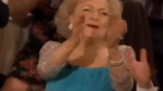 Illustration for article titled Obama Asks Betty White for Birth Certificate