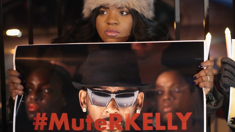 Illustration for article titled Illinois Prosecutors Reportedly Preparing to Indict R. Kelly Over Another Tape