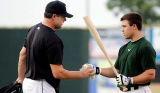 Illustration for article titled Koby Clemens Will Likely Catch His Father's Next Start For The Sugar Land Skeeters