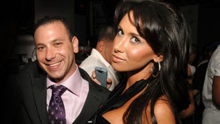 Illustration for article titled Jenn Sterger And Phil Reese And Their Game Of Inches