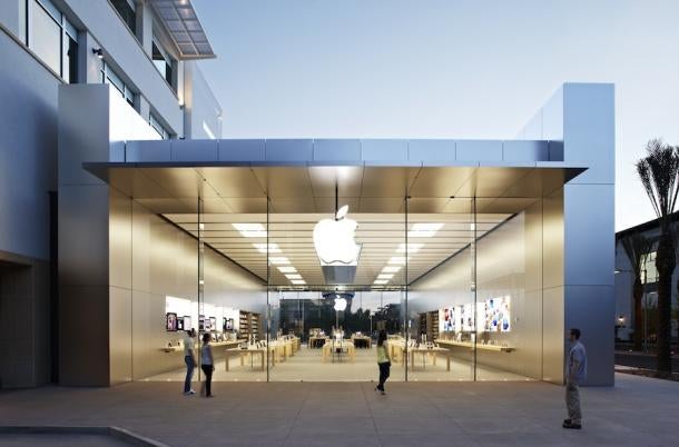 Apple Building 100 New Stores With An Updated Design This Year