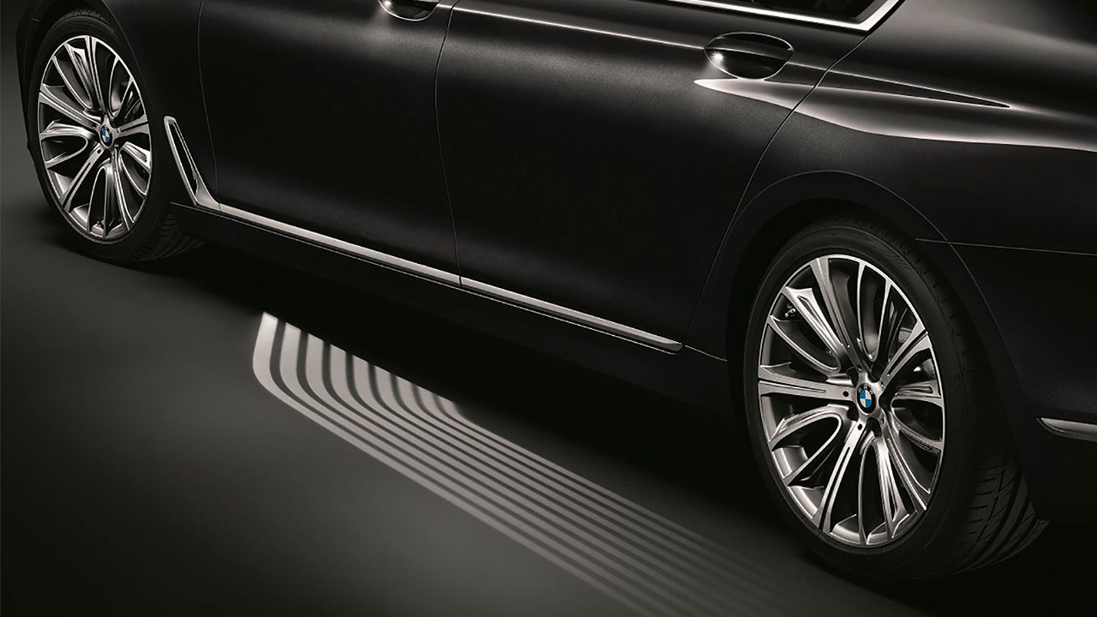 Bmw S New 7 Series Illuminates A Path To Your Car S Door