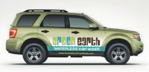 Illustration for article titled Couple Bringing LA to the Water...less Carwash