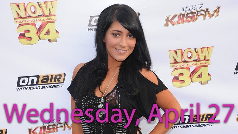 Illustration for article titled Jersey Shore's Angelina Is Pregnant