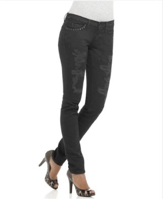 Illustration for article titled Just Buy a Pair of Levi's? You Could Win $150 - Gallery