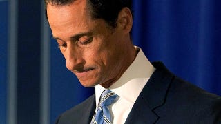 Illustration for article titled Was Aging To Blame For Weiner's Cock Shots?