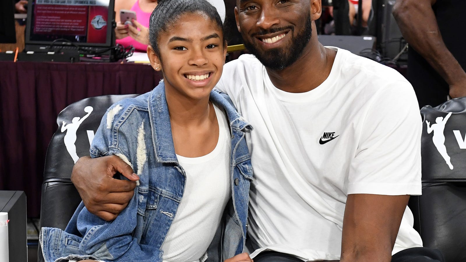 Kobe Bryant Clarifies Controversial Instagram Post ...