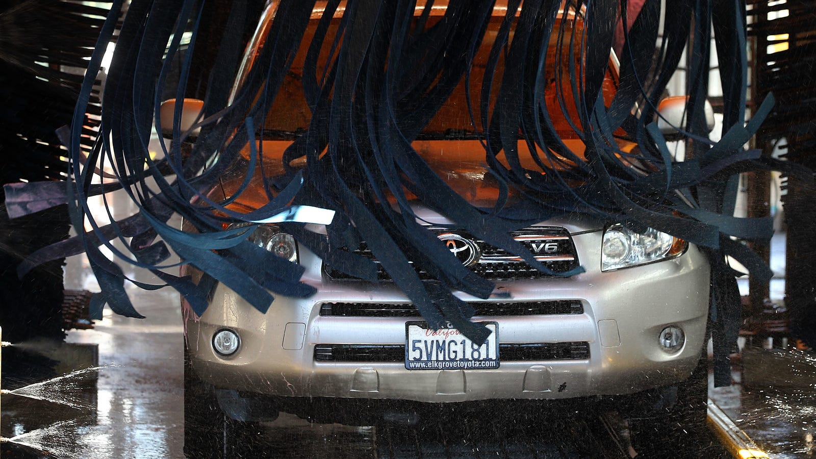Contact or contactless car wash harms paintwork cars more 30 Contact or contactless car wash harms paintwork cars more 2