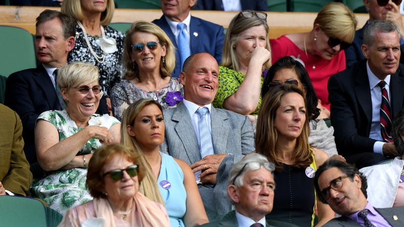 Illustration for article titled Woody Harrelson is the new king of Wimbledon