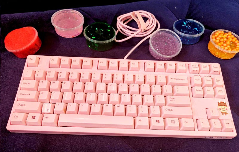 Illustration for article titled I Foolishly Covered My Precious Gaming Keyboard in Slime
