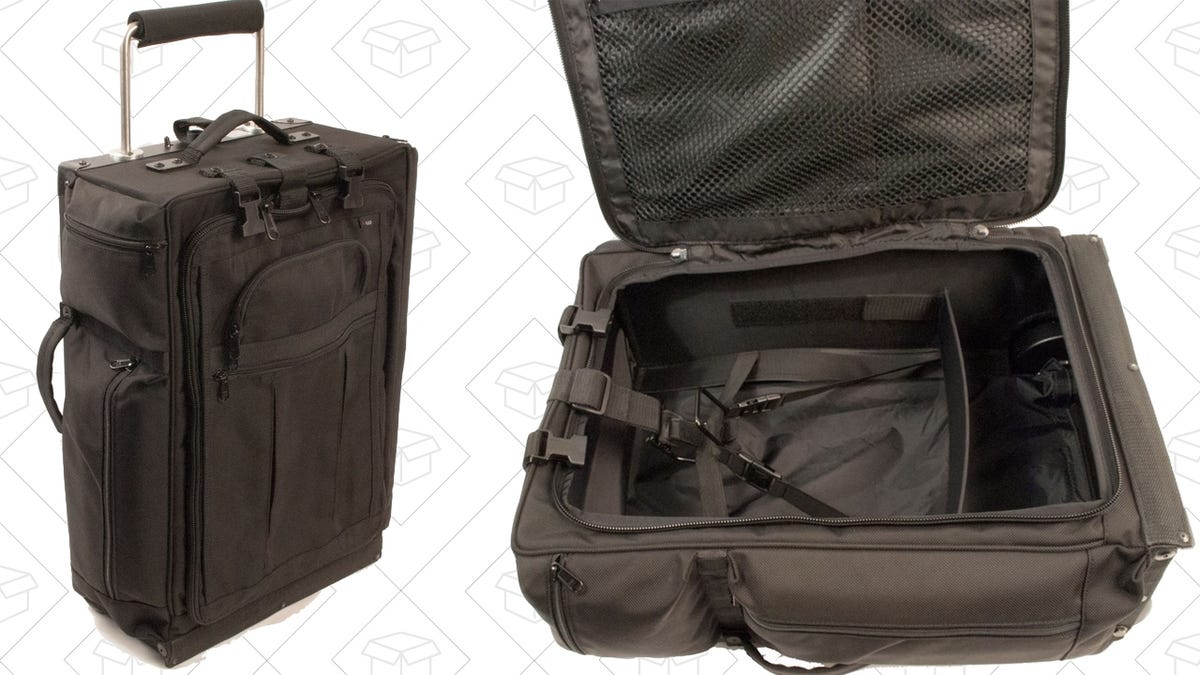 carry on luggage pilots use